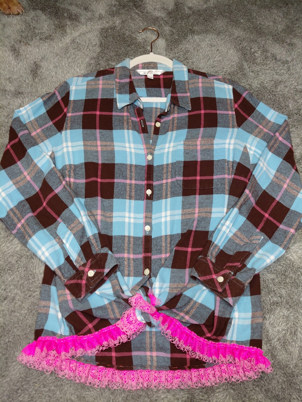 FLANNEL UP-CYCLED STUNNER